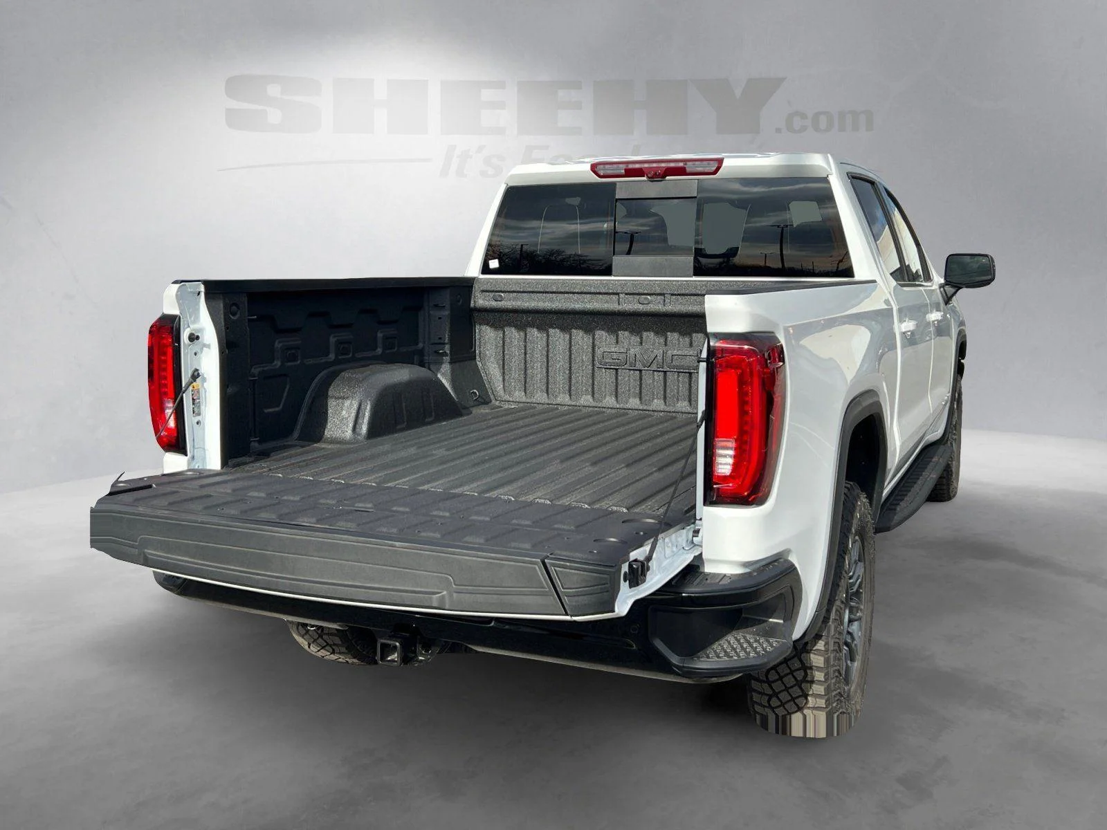 2026 GMC Sierra 1500 AT4X - Photo 12