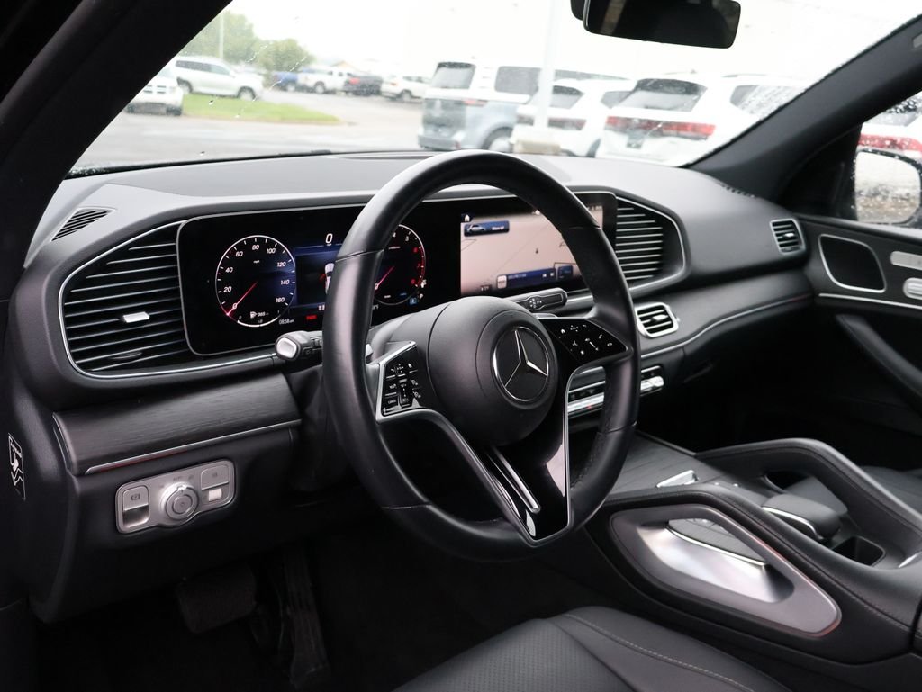 Used 2025 Black Mercedes-Benz GLE 350 image 4