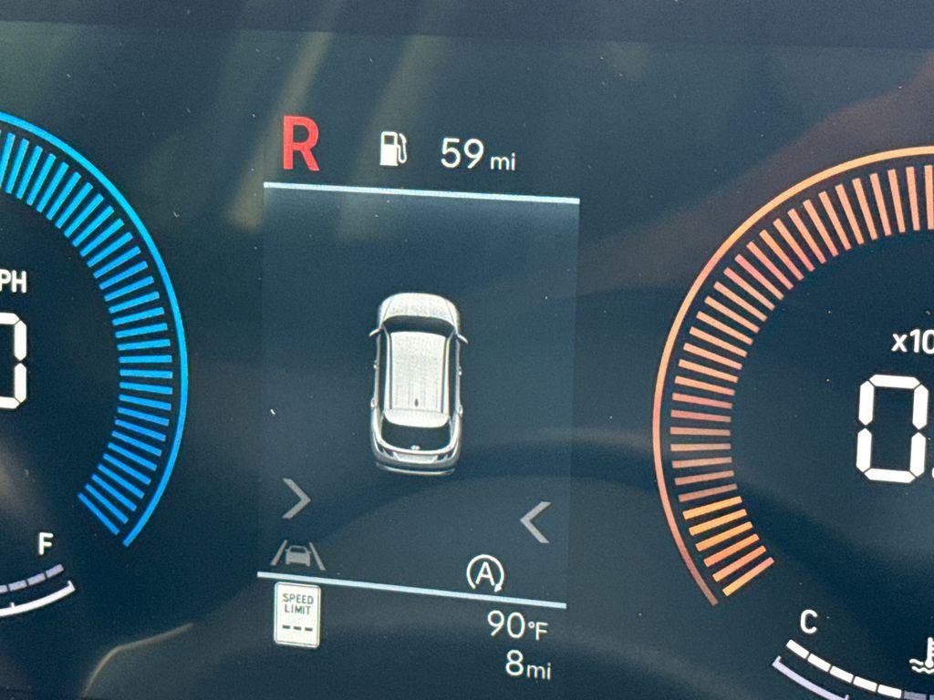 New 2026 White Hyundai SE FWD image 30