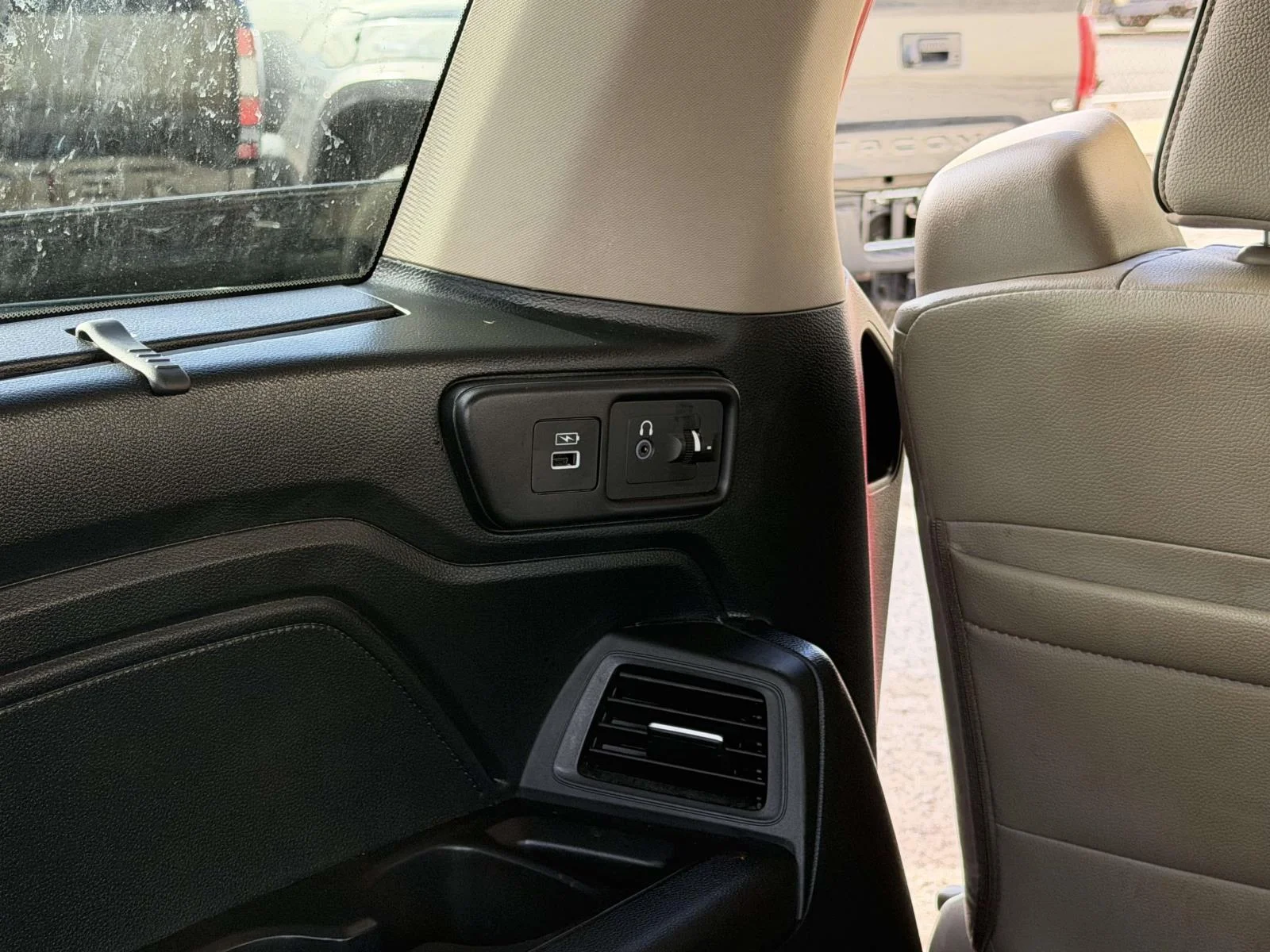 Used 2023  Honda Elite image 14