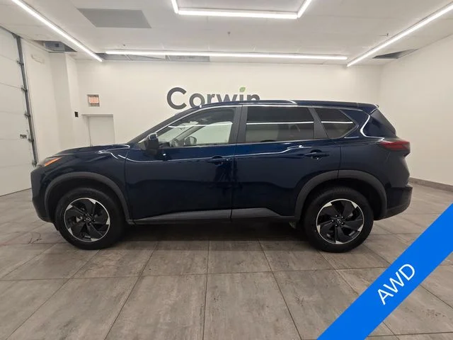 Used 2025 Deep Ocean Blue Nissan SV image 2