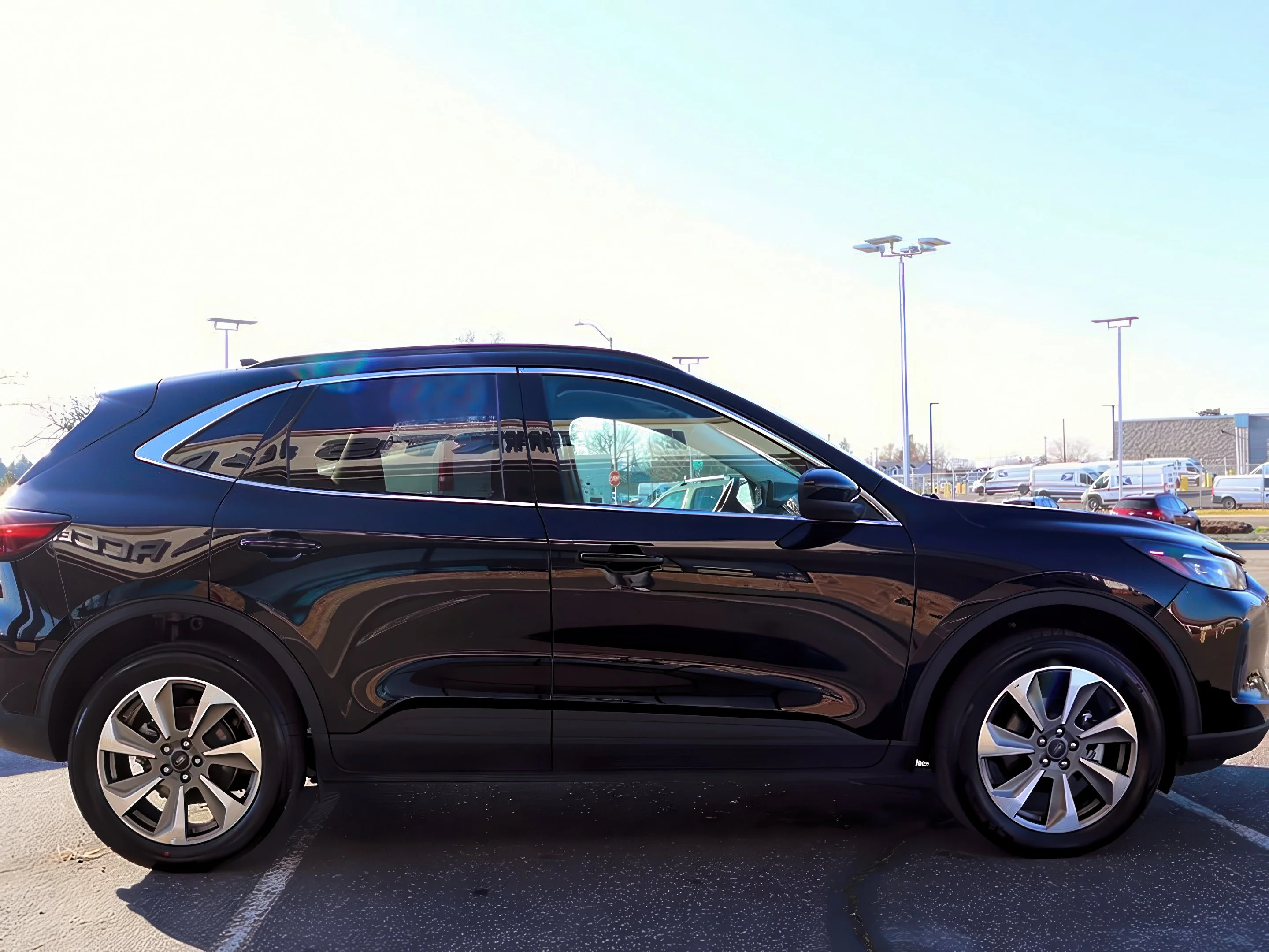 Used 2025 Agate Black Metallic Ford Platinum image 8