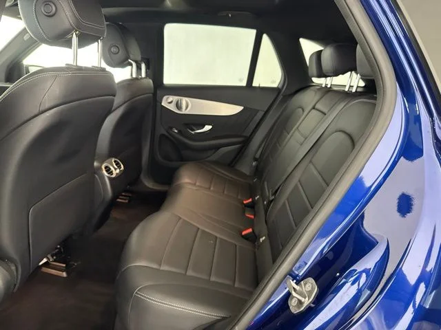 Used 2020 Blue Mercedes-Benz GLC 300 image 25