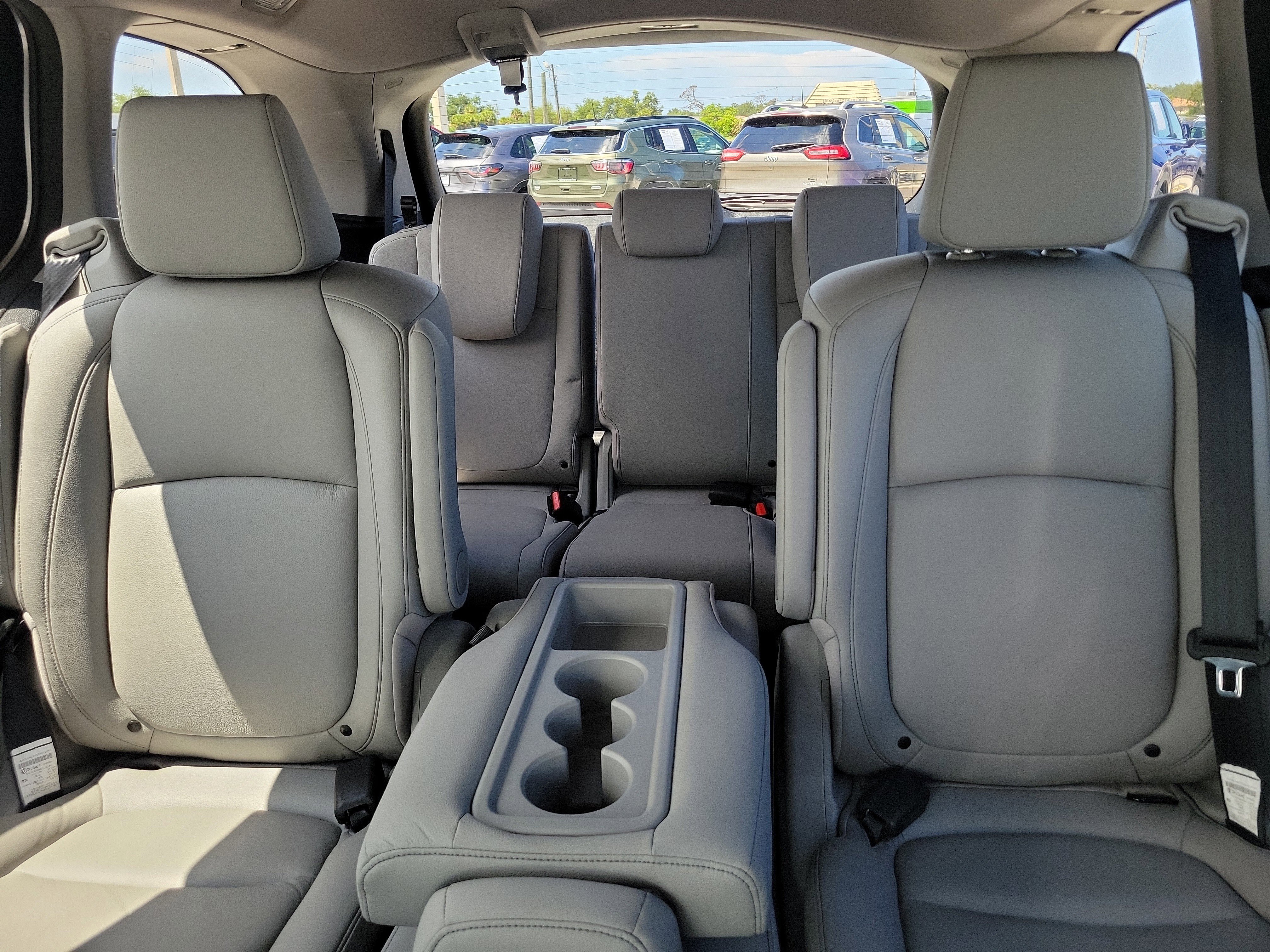 Used 2023  Honda Touring image 14