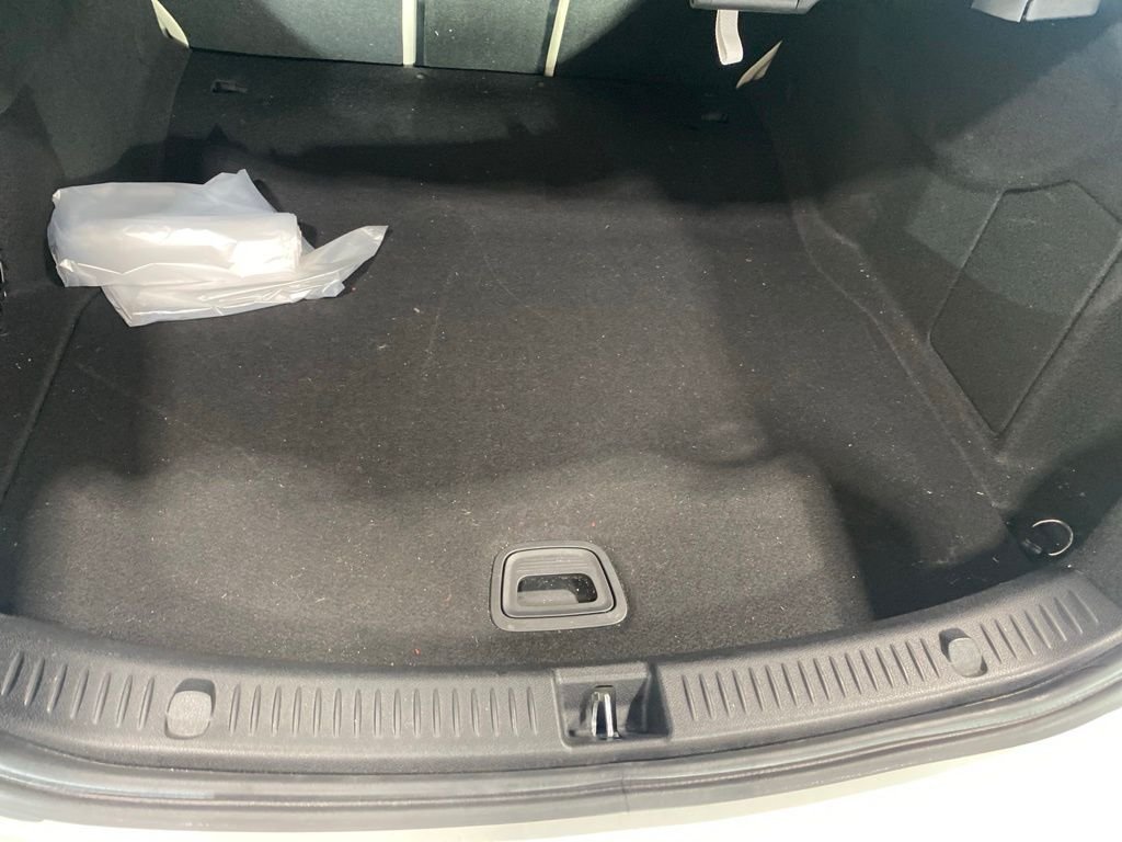Certified Used 2022 Polar White Mercedes-Benz E 350 image 12