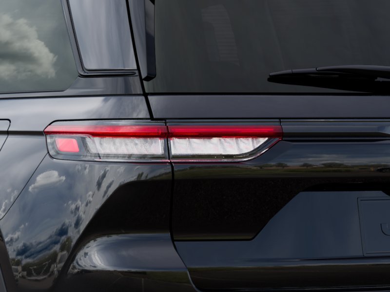 New 2027 High-Gloss Black Paint Jeep Laredo X image 5