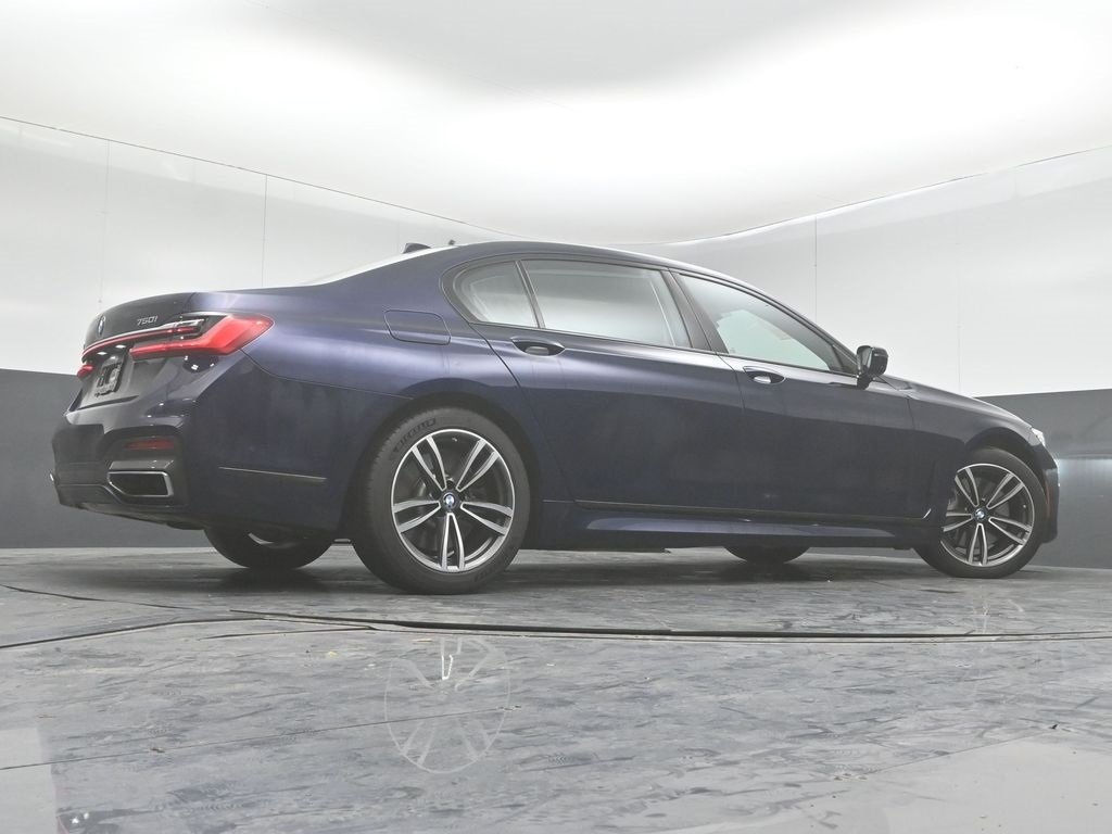 2022 BMW 750LI - Image 36