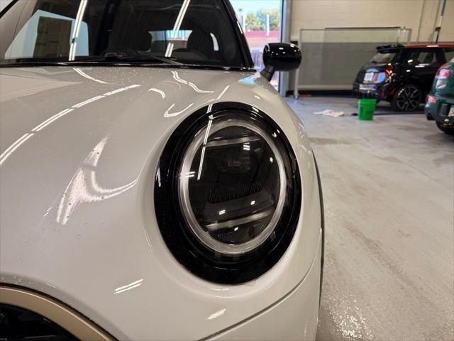 2026 MINI Convertible Base - Photo 9