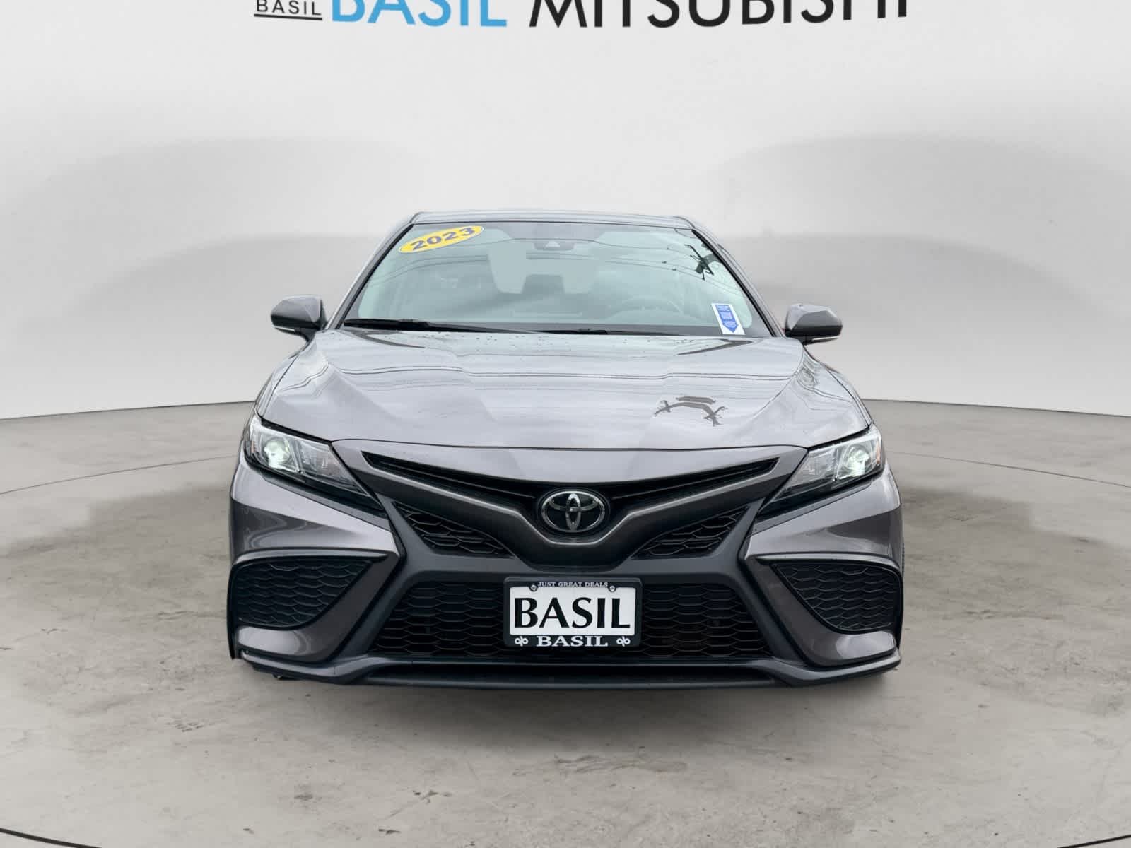 Used 2023 Predawn Gray Mica Toyota SE image 8