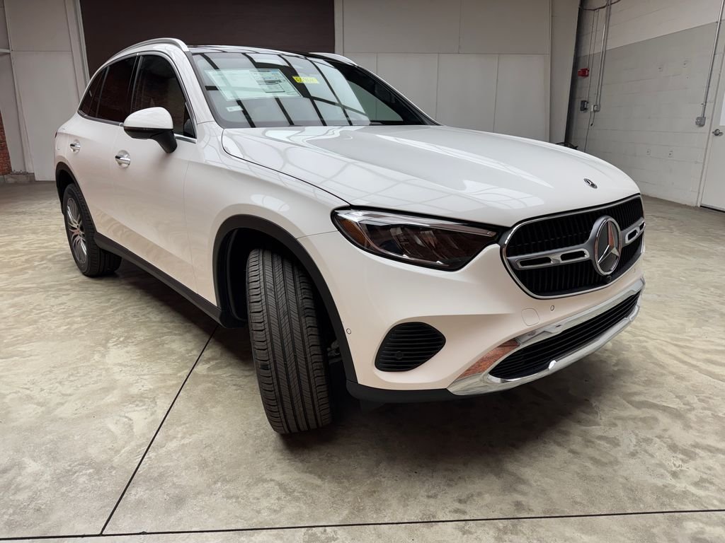 New 2026 White Mercedes-Benz GLC 300 image 6