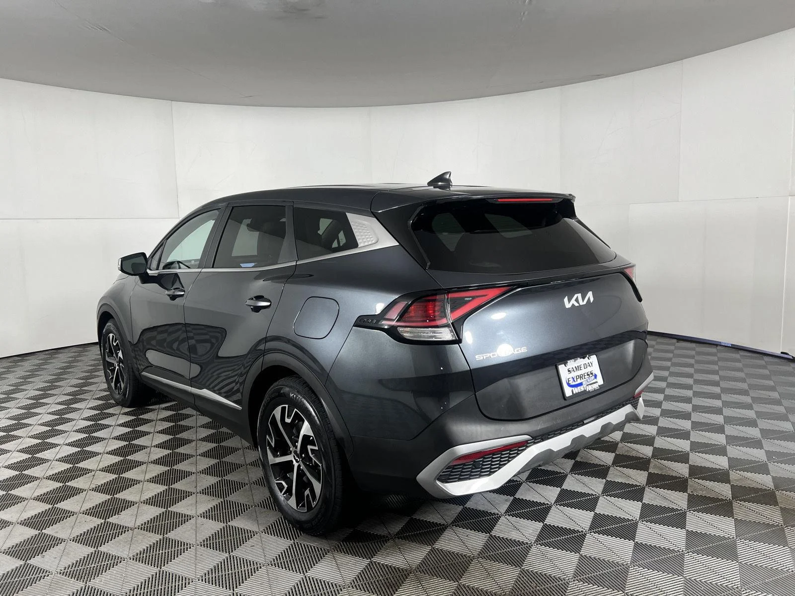 Certified Used 2023 Gravity Gray Kia EX image 7