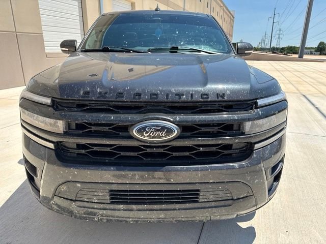 Used 2024 Gray Ford Limited image 2