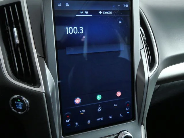 Used 2024 Black Ford SEL image 28