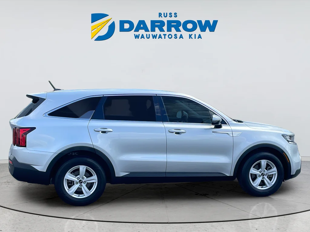 Used 2021 Silver Kia LX image 6