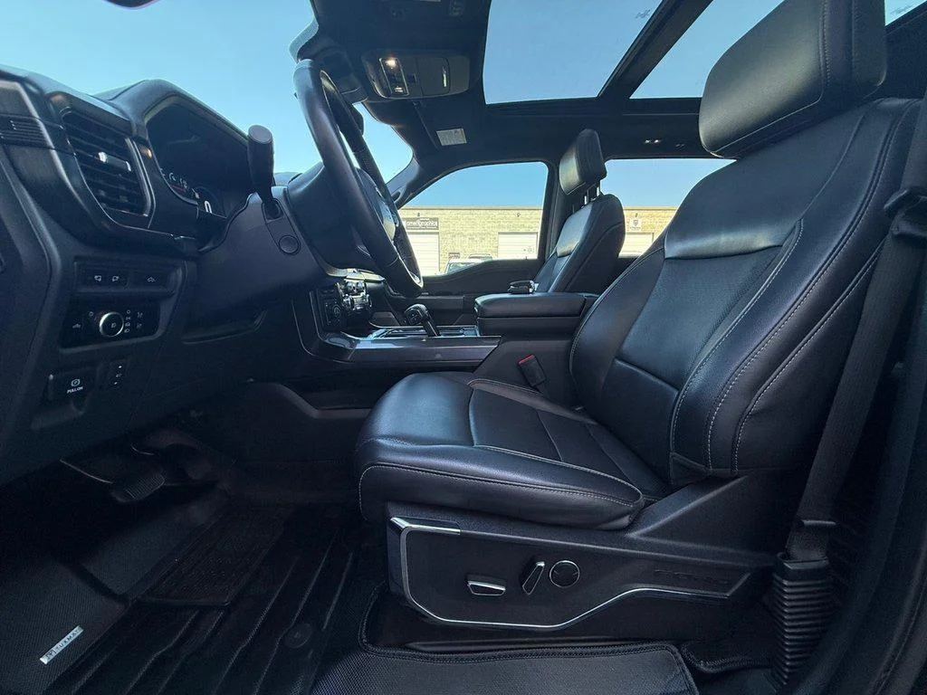 Used 2023 Agate Black Metallic Ford LARIAT 4WD SUPERCREW 5.5 BOX image 14