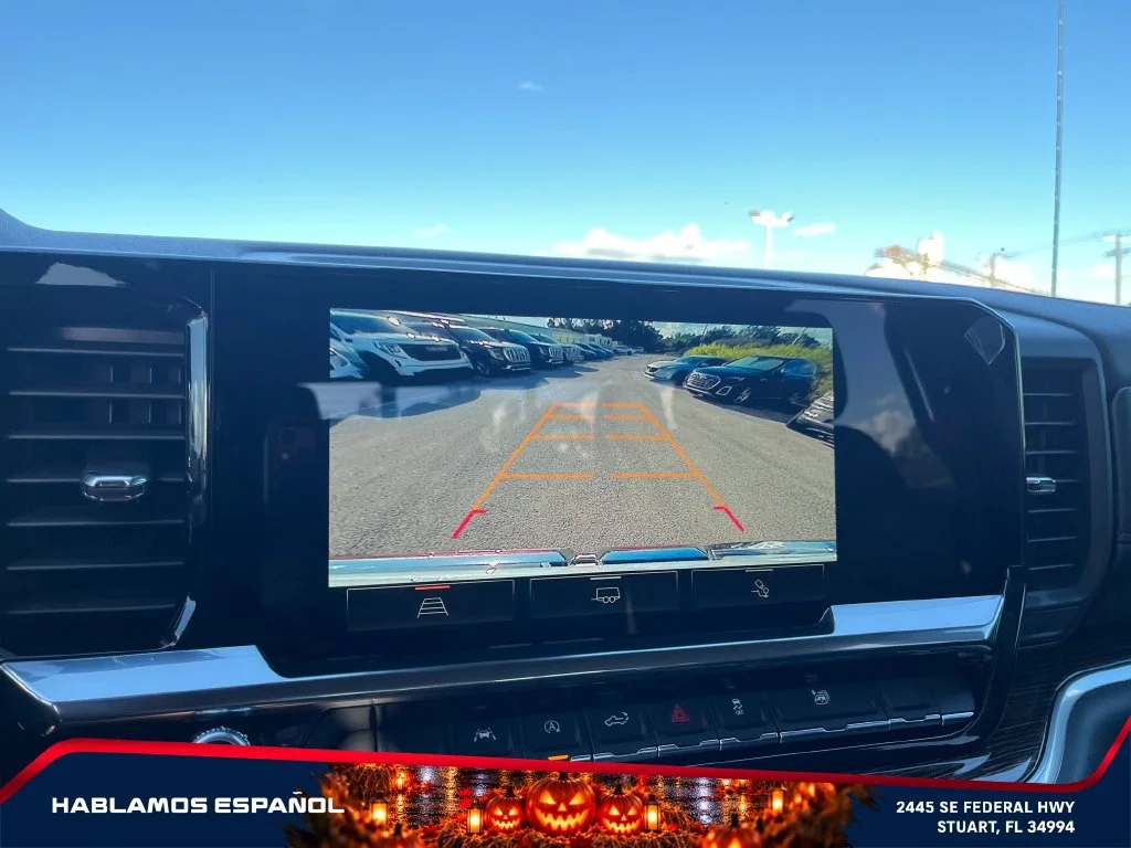New 2026 Summit White GMC Elevation image 30