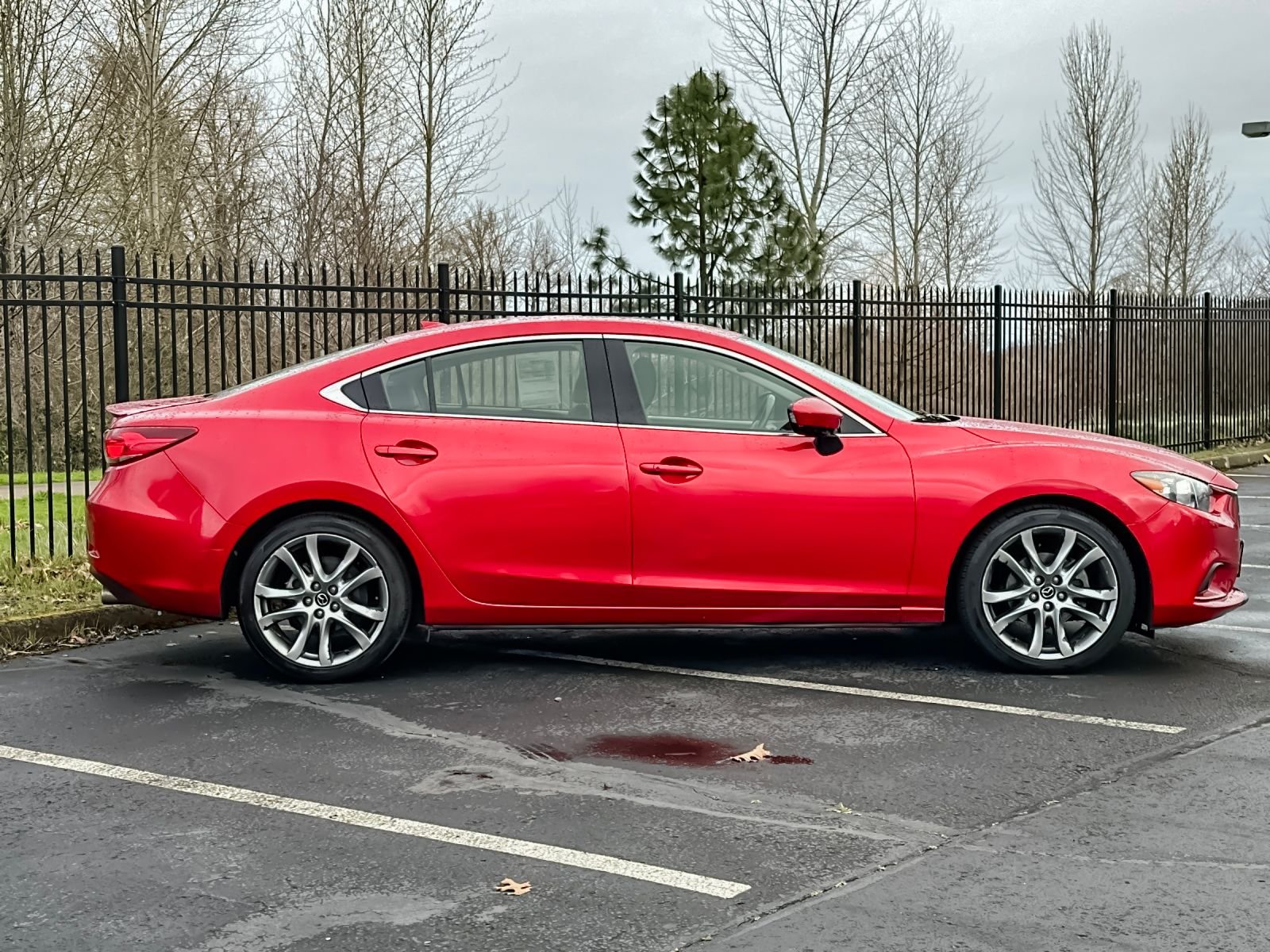 Used 2014 Mazda MAZDA6 i Grand Touring with VIN JM1GJ1W67E1142134 for sale in Eugene, OR