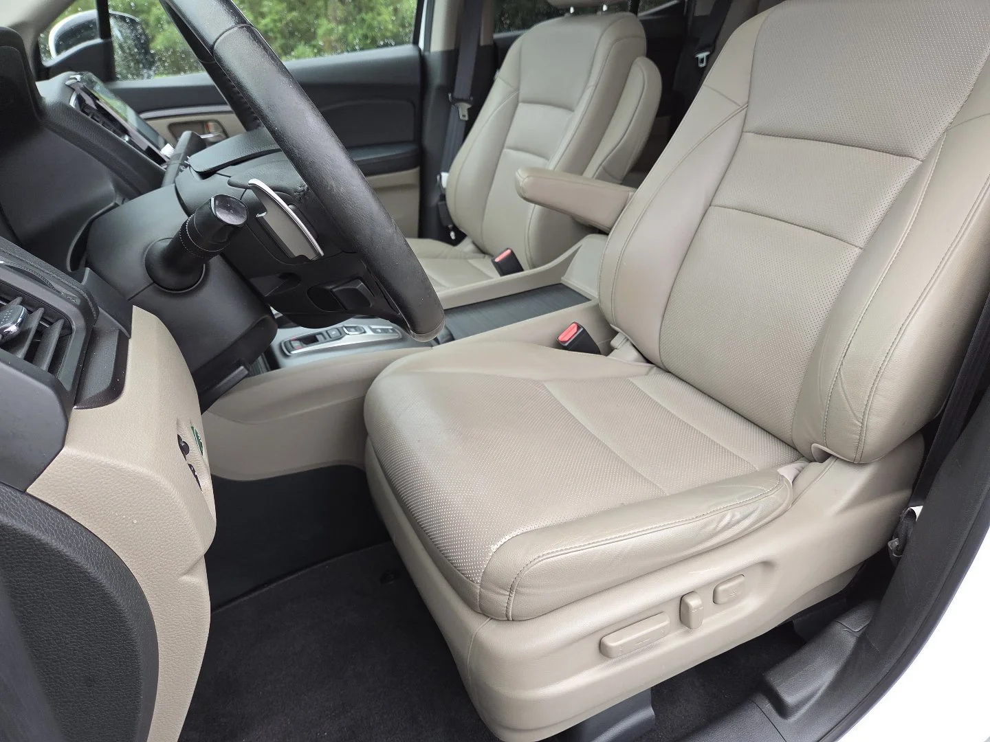 Used 2021 Platinum White Pearl Honda RTL-E AWD image 29