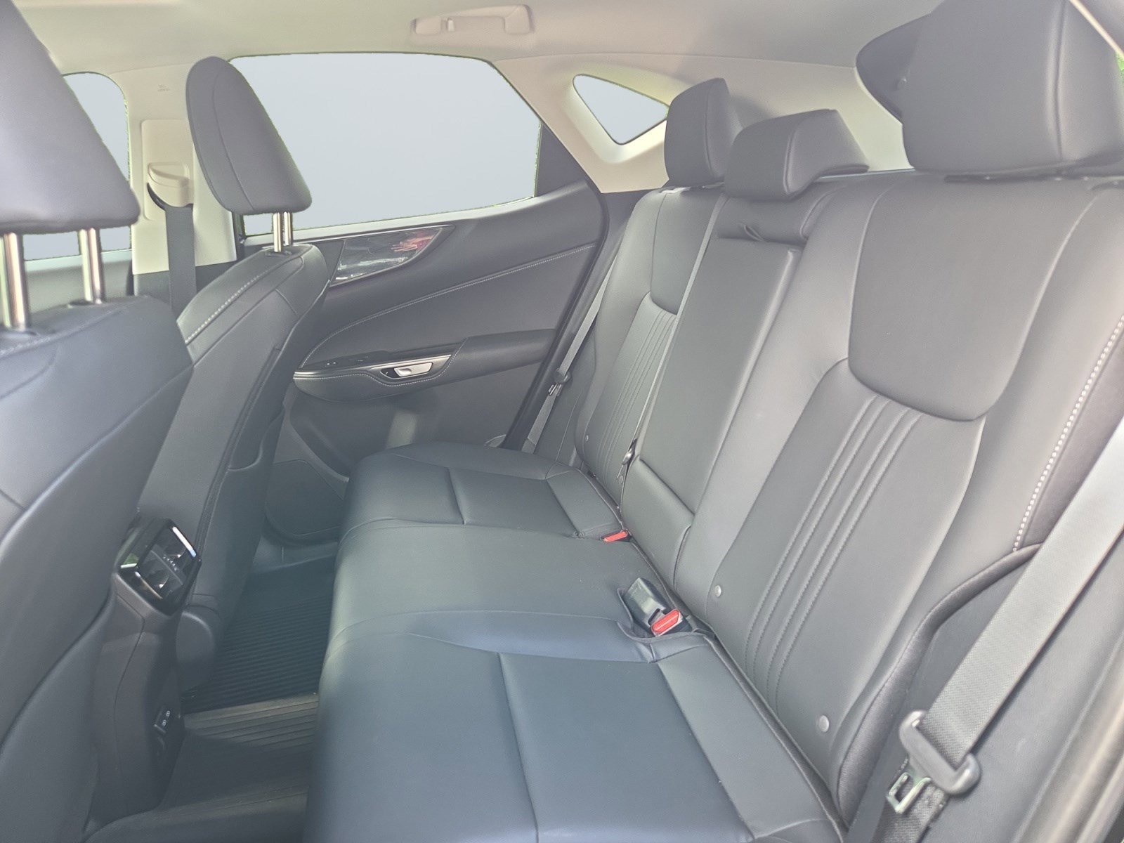Stew Hansen Ce 2025 Caviar Lexus NX 350 Premium image 14