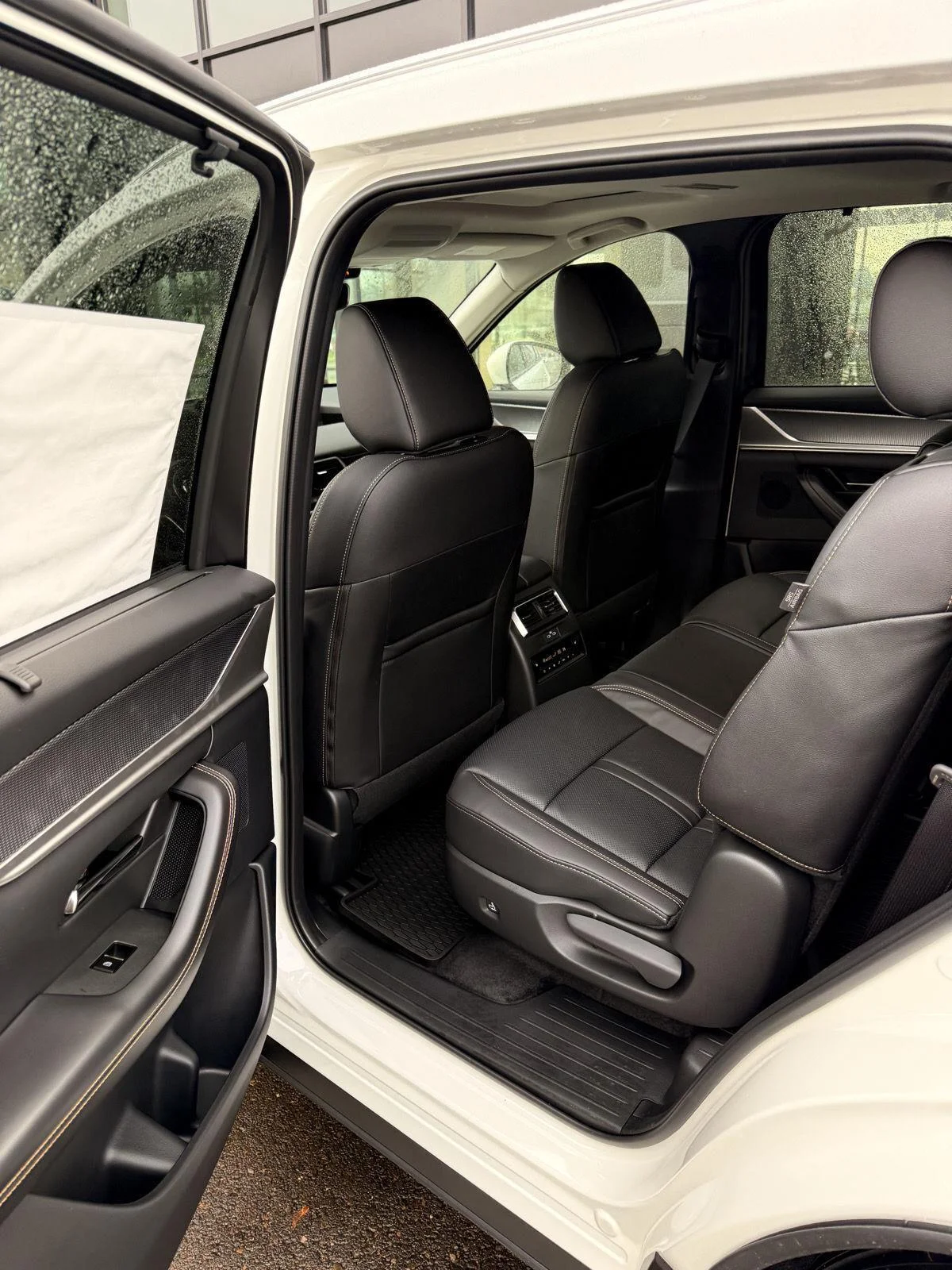 2026 Mazda CX-90 Preferred Package - Photo 7