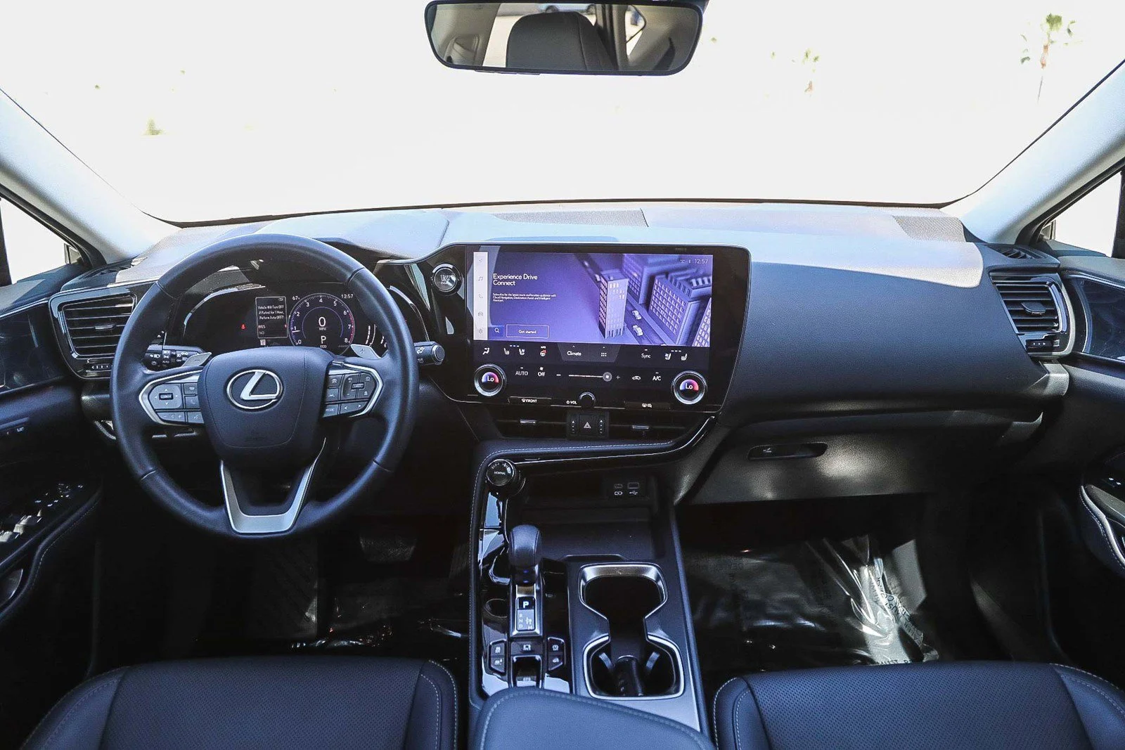 2024 Lexus NX 350 - Photo 11
