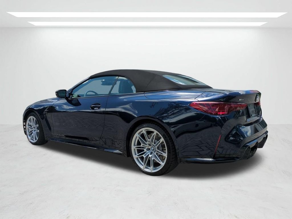 New 2027 Tanzanite Blue II Metallic BMW Competition image 6