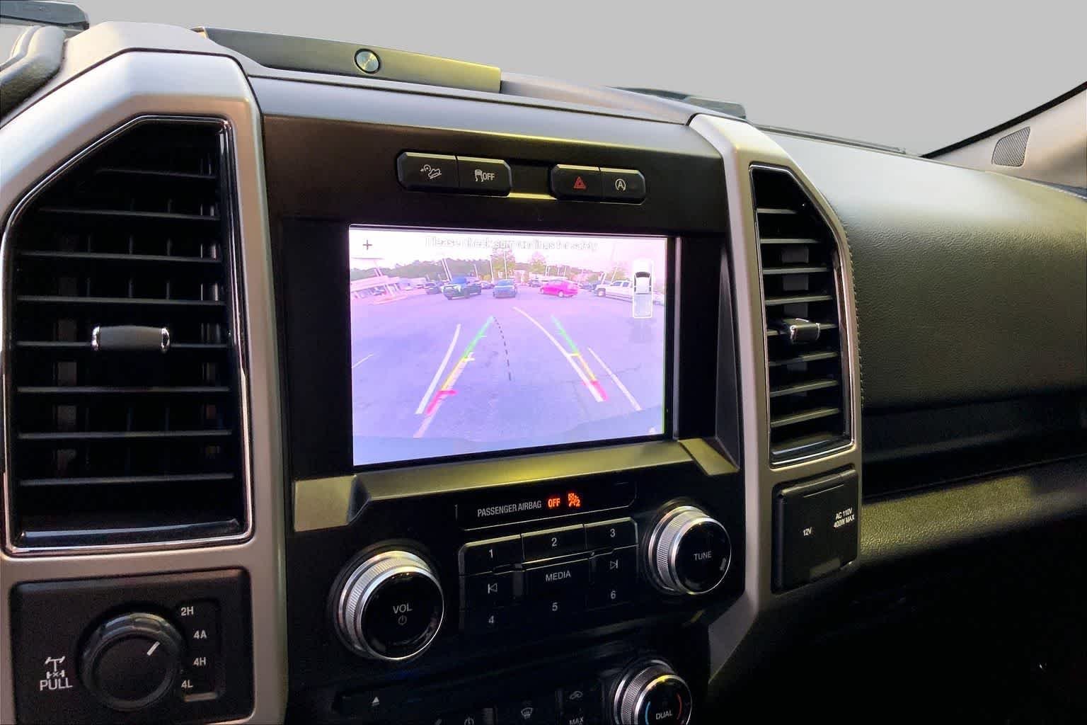 Used 2018 Magnetic Ford LARIAT image 28