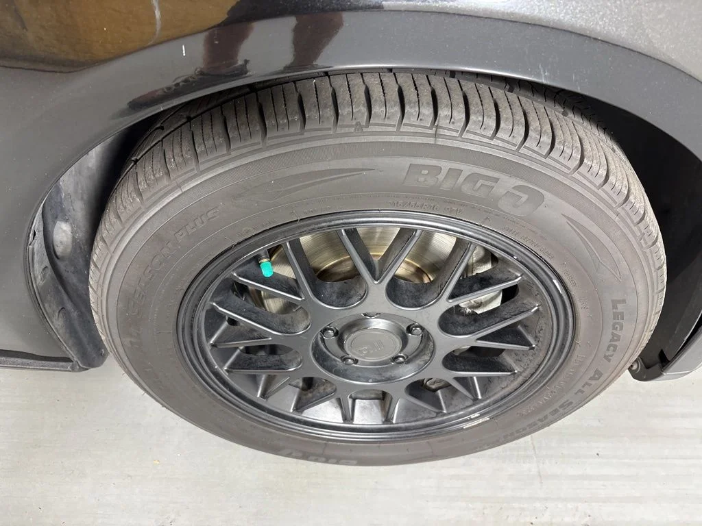Used 2014 Black Ford SE image 11