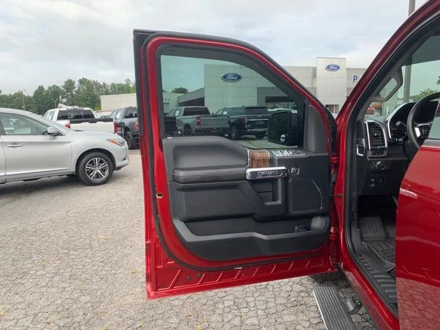 Used 2019 Ruby Red Metallic Tinted Clearcoat Ford Lariat image 22