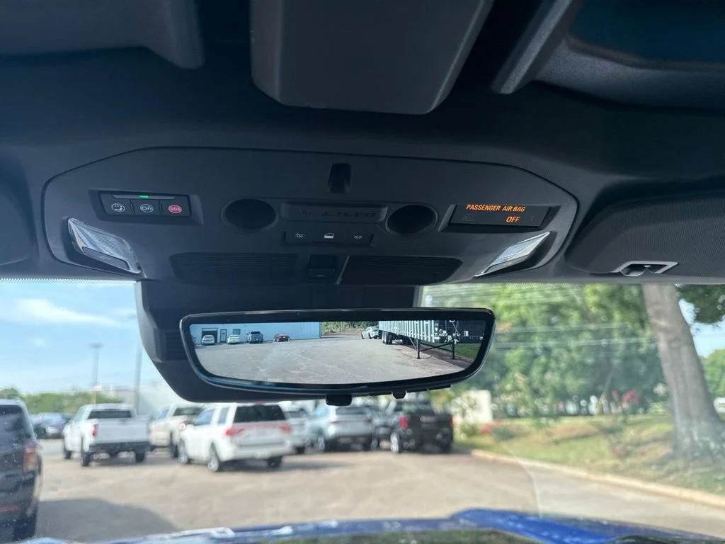 Used 2024 Supernova Metallic (Dark Blue) GMC 2X image 27