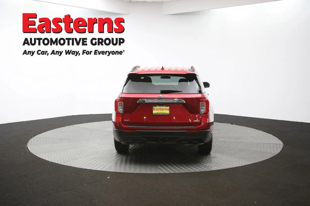 Used 2020 Red Ford XLT image 36