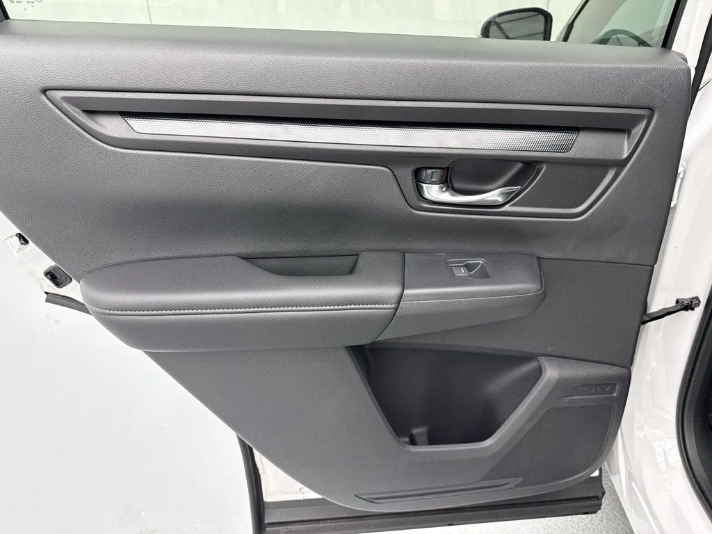 New 2026 Platinum White Pearl Honda LX image 14