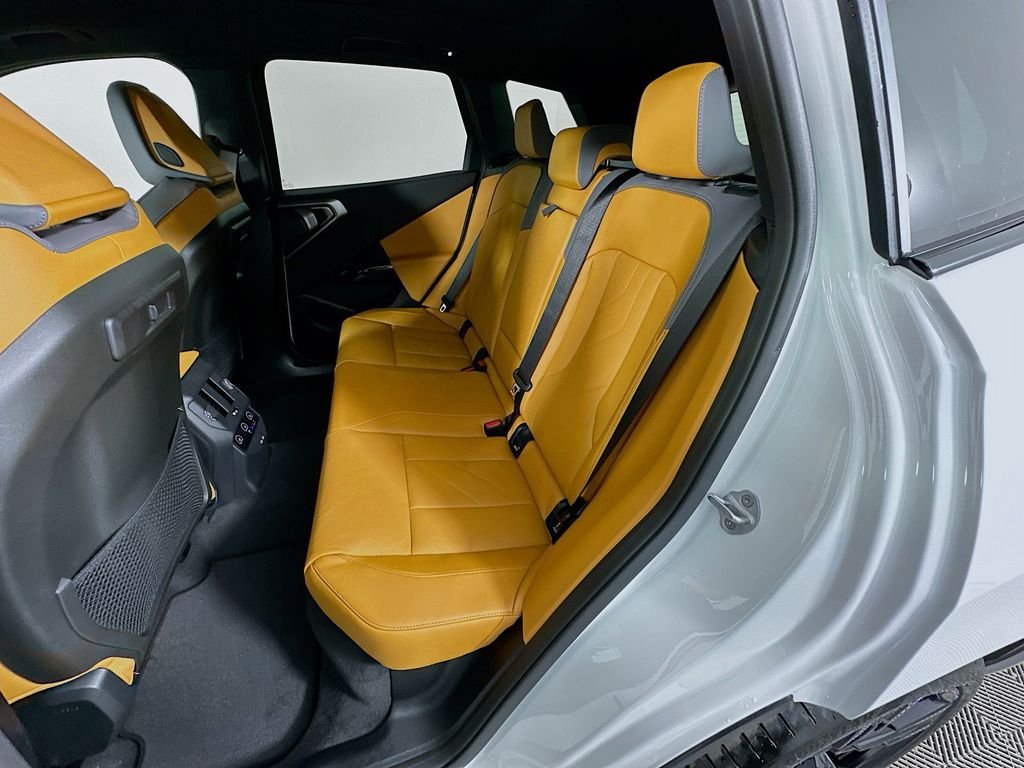 New 2026 Alpine White BMW 30 xDrive image 17