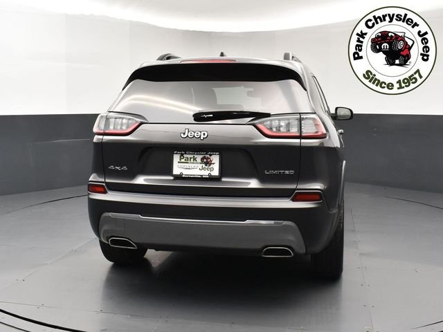 Used 2022 Gray Jeep Limited image 5