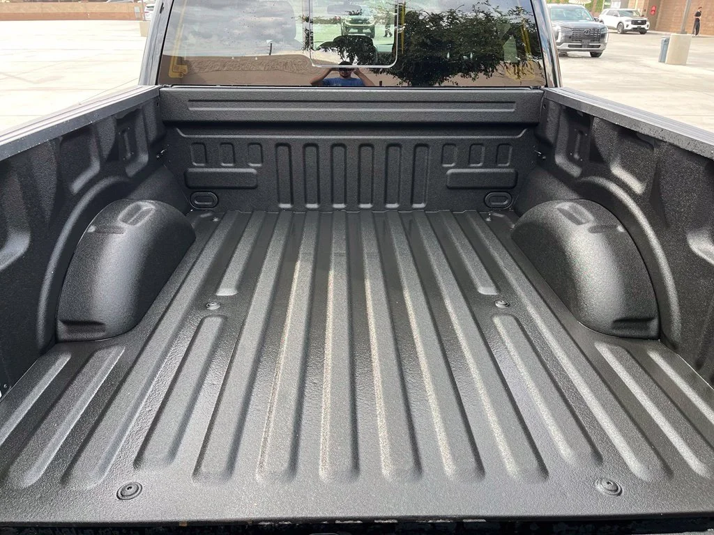 Used 2022 Black Ford XLT image 8