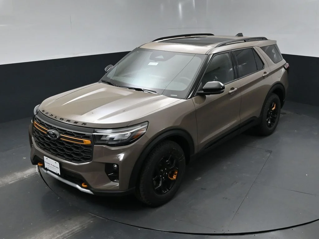 New 2026 Gray Ford Tremor image 38
