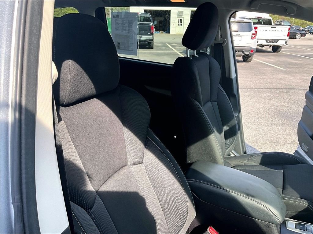 Used 2019 Ice Silver Metallic Subaru Premium image 11