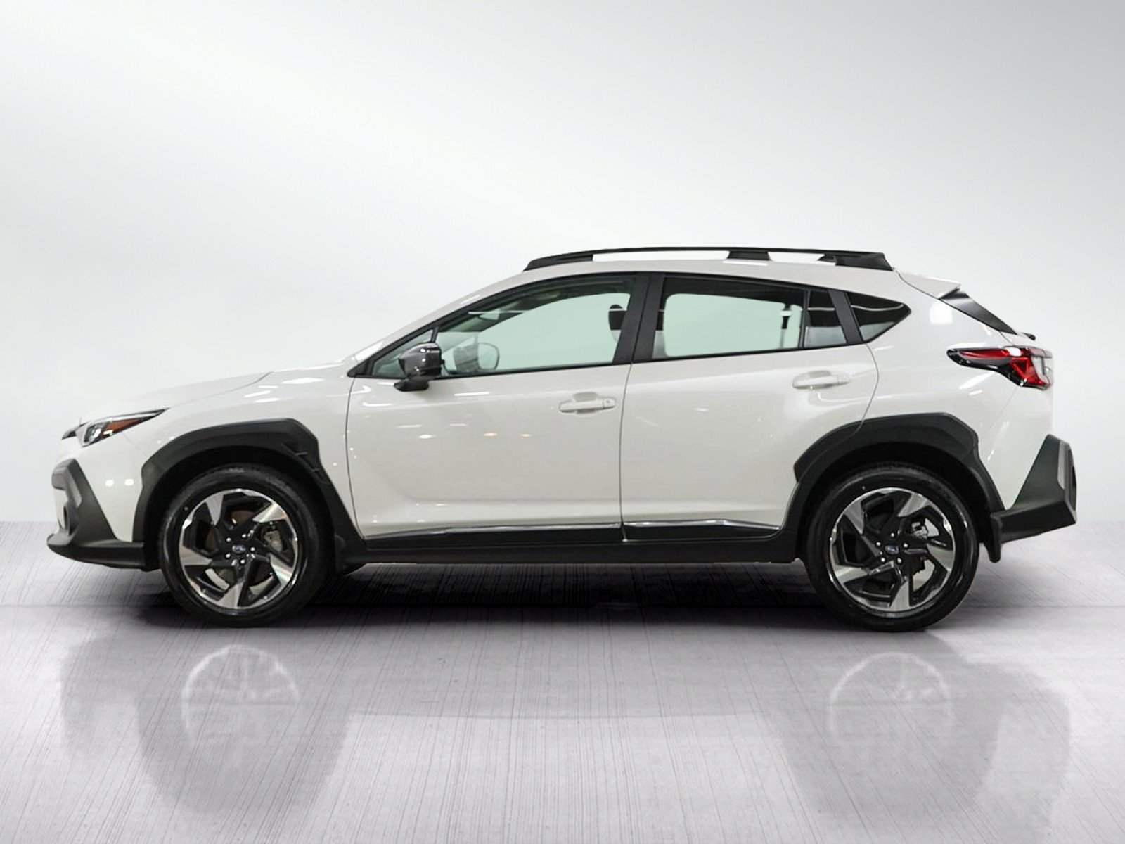 Used 2024 Subaru Crosstrek Limited with VIN 4S4GUHM64R3810027 for sale in Burnsville, Minnesota