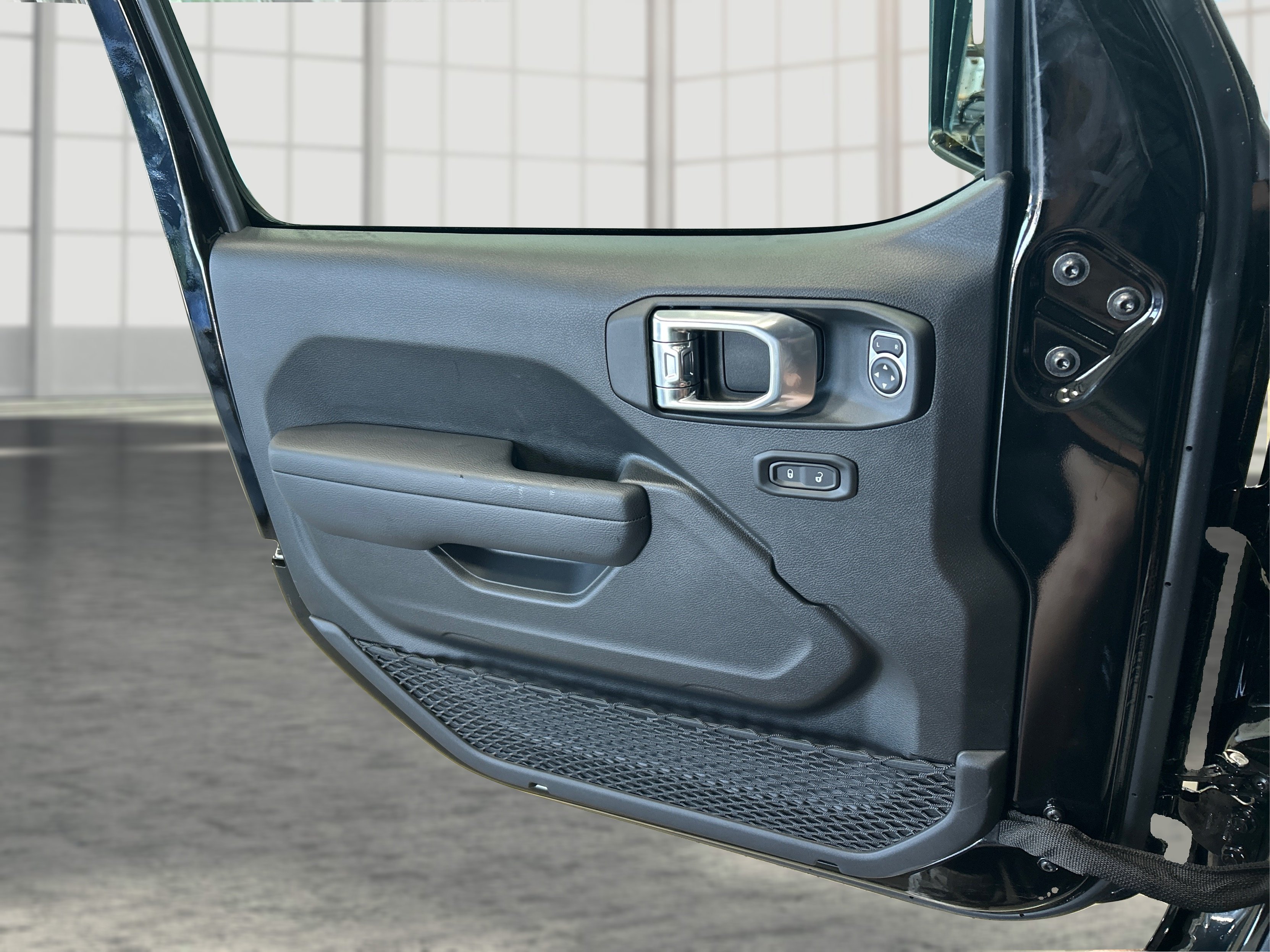New 2026 Black Clear-Coat Exterior Paint Jeep 85th Anniversary Edition image 18