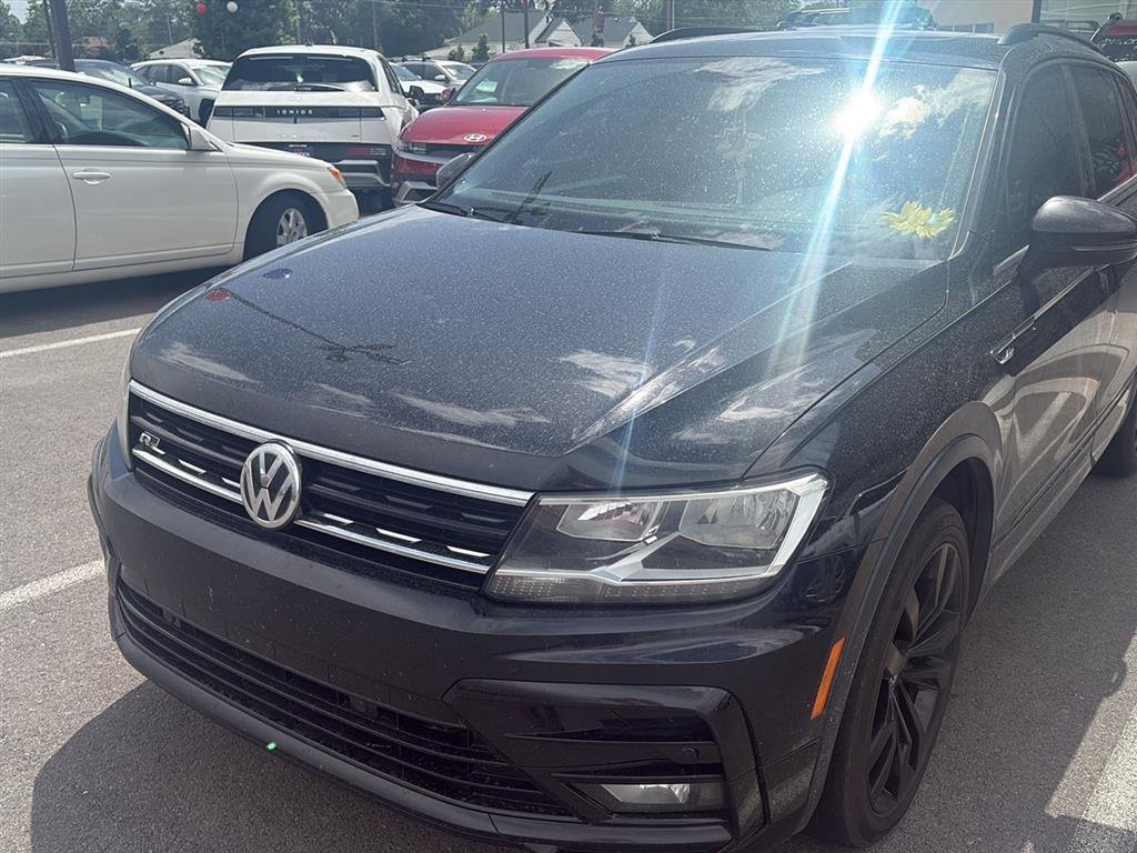 2020 Volkswagen Tiguan 2.0T SE R-Line Black 4WD's photo