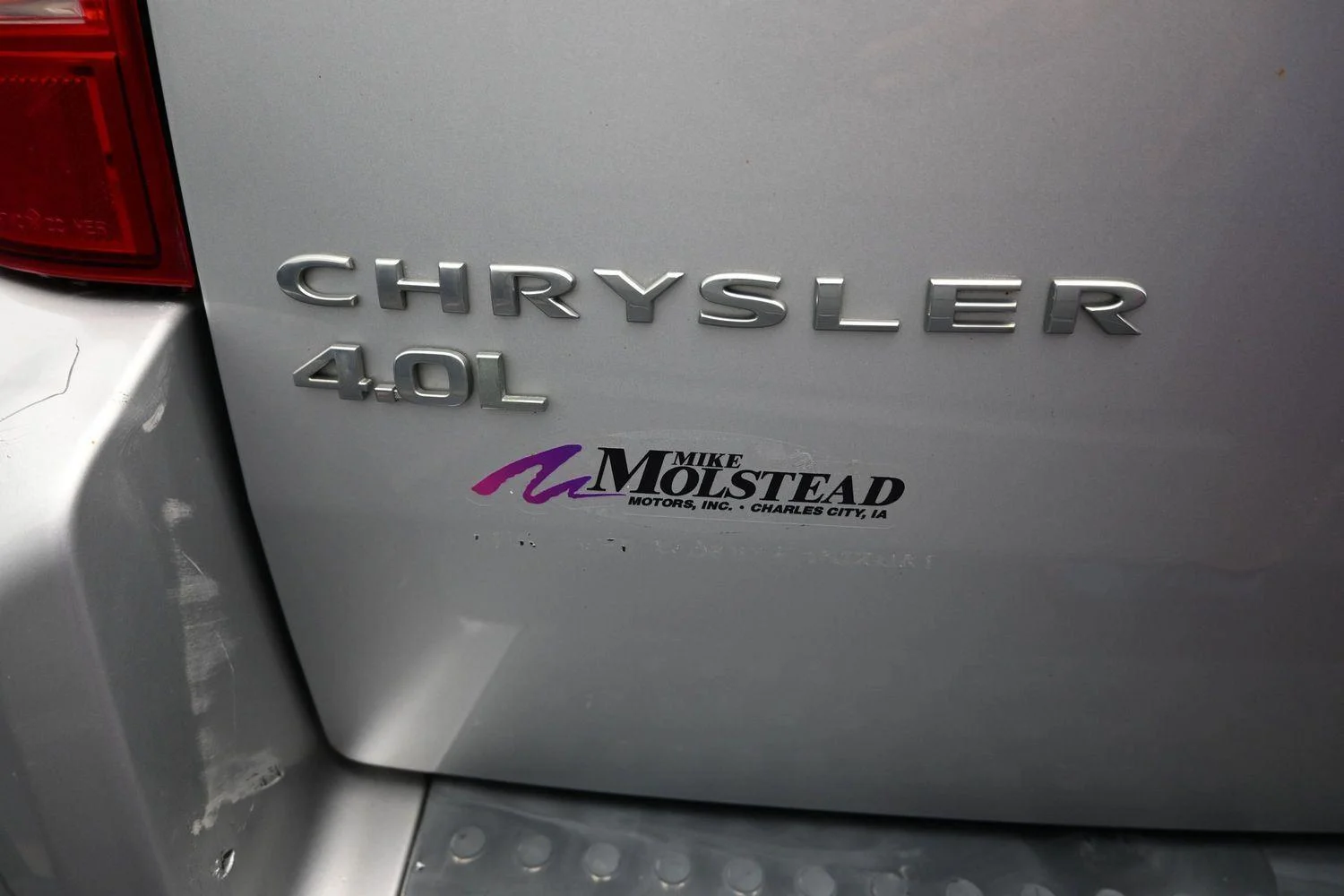 Used 2009 Bright Silver Metallic Chrysler Touring image 13