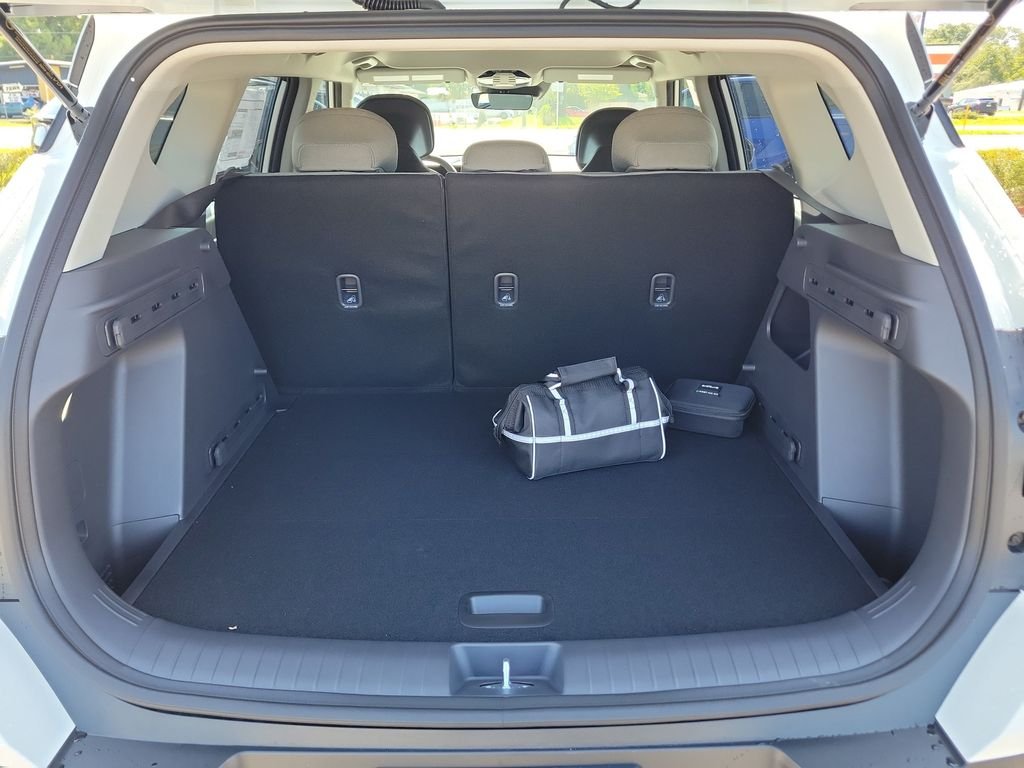 New 2027 White Kia S image 14