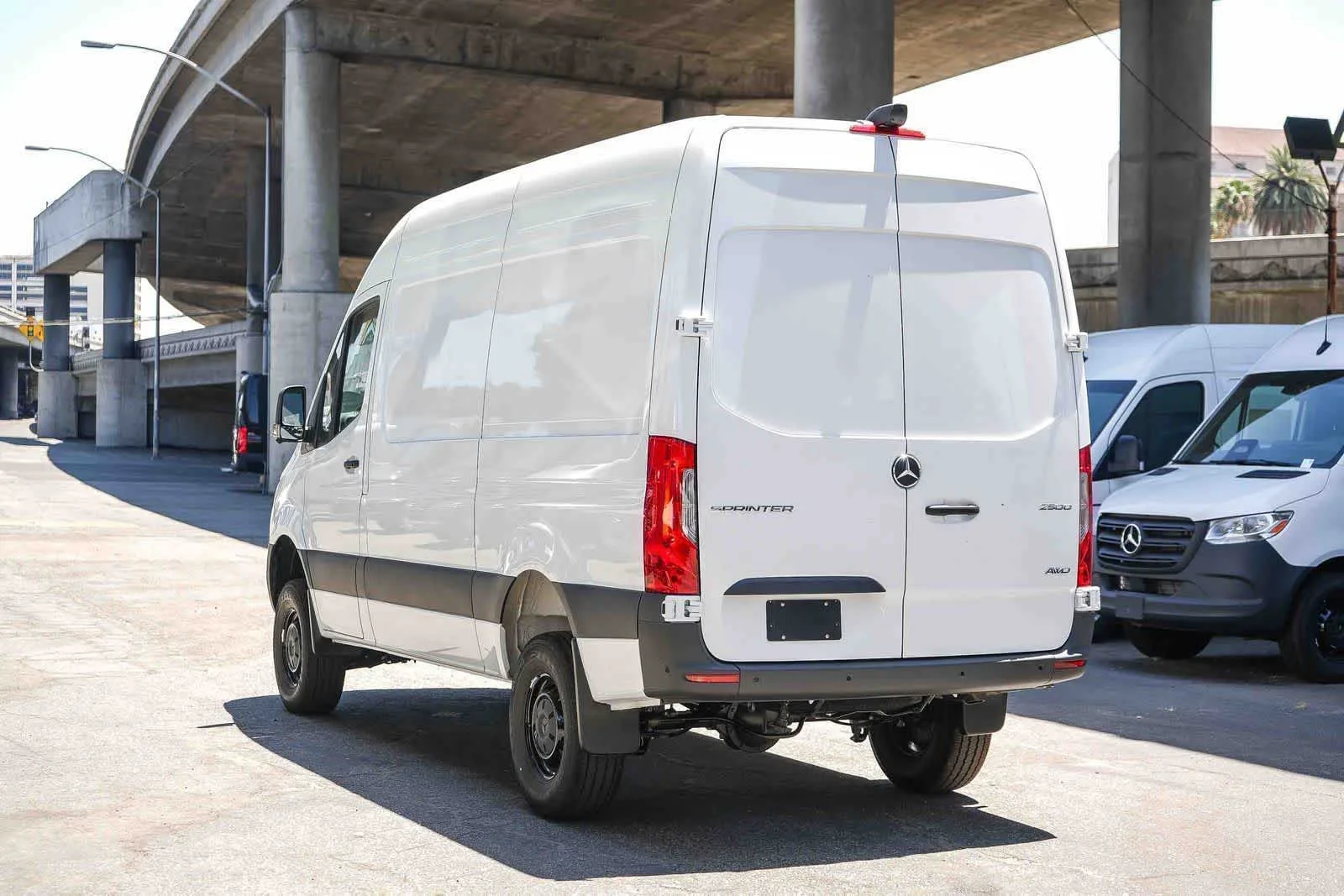 New 2026 Arctic White Mercedes-Benz Cargo 144WB High Roof AWD 2.0L I4 Diesel Turbo HO image 9