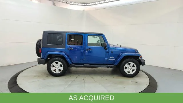 Used 2010 Blue Jeep Unlimited Sahara image 11