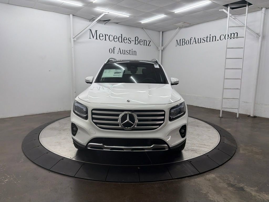 New 2026 Polar White Mercedes-Benz GLB 250 image 34