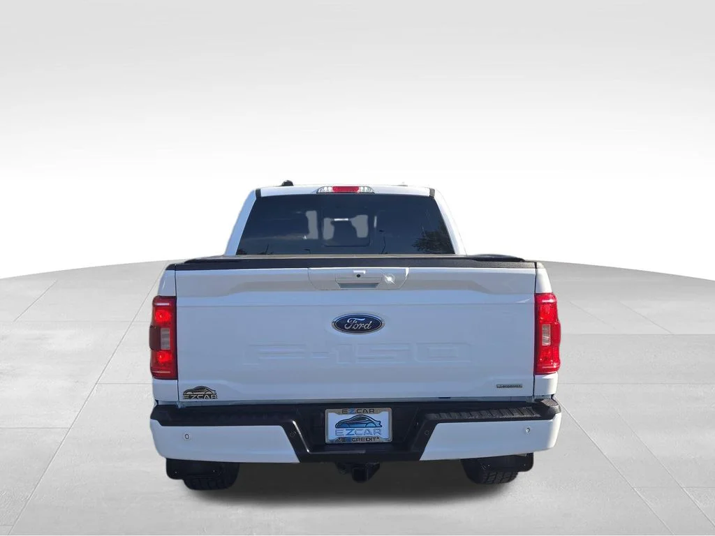 Used 2022 White Ford XLT image 12