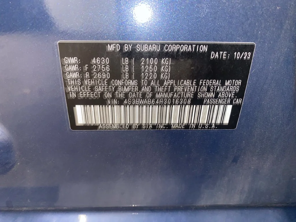 Used 2024 Blue Subaru Base image 24