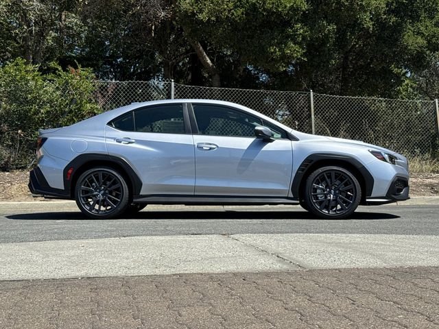 New 2026 ICE SILVER METALLIC Subaru Premium image 3