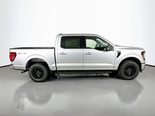 New 2026 Iconic Silver Metallic Ford XLT image 8