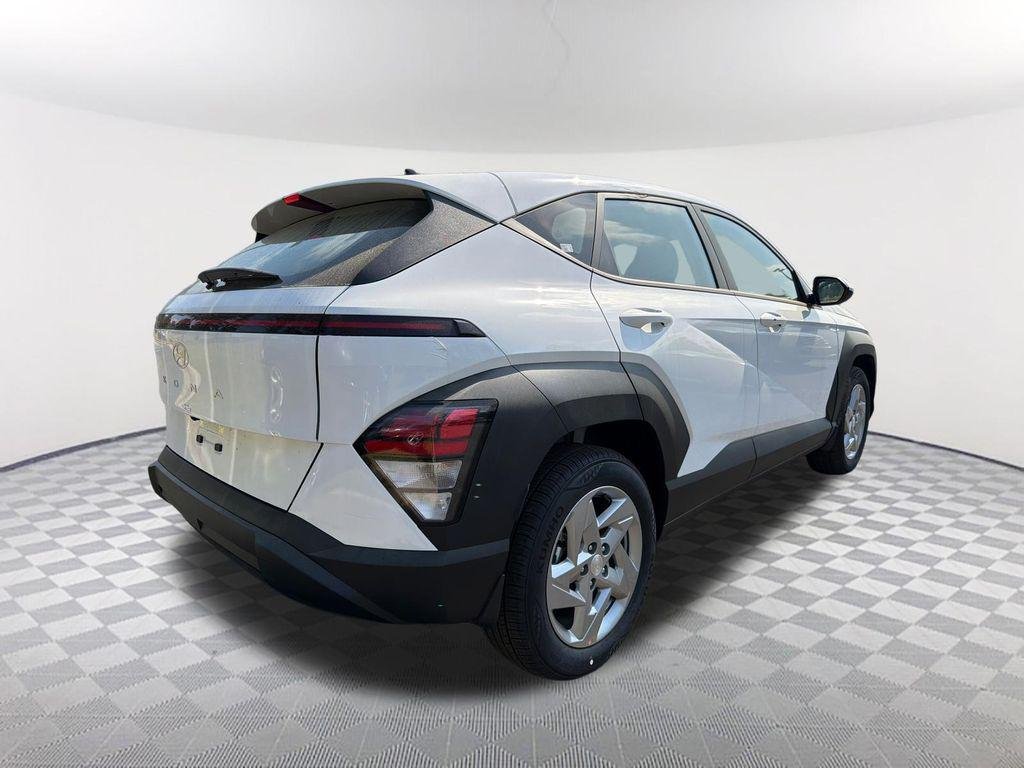 New 2026 White Hyundai SE FWD image 5